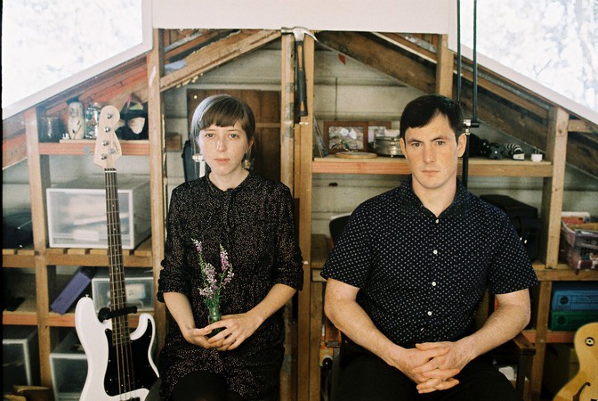 FRENCH FOR RABBITS JAKO SUPPORT PRZED AGNES OBEL