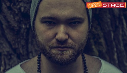 Buslav supportem Bernhofta!