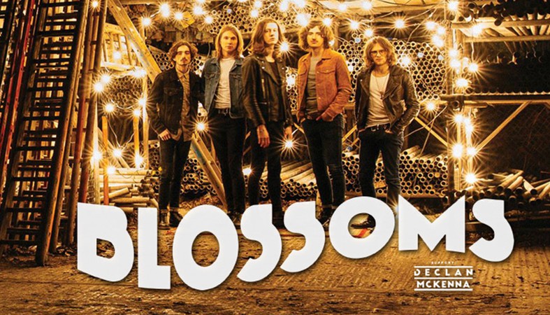 BLOSSOMS - OPEN STAGE