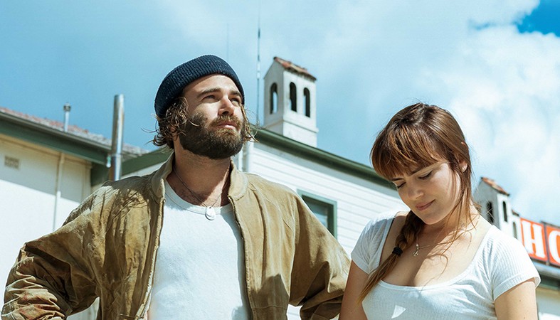 ANGUS AND JULIA STONE