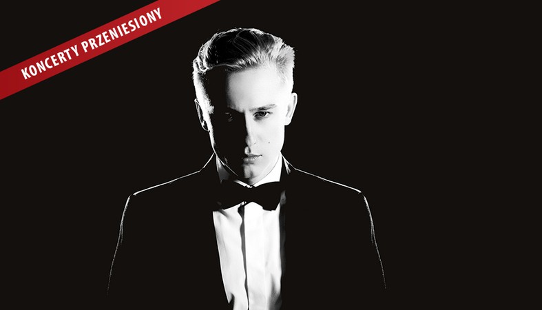 SWINGING WITH SINATRA