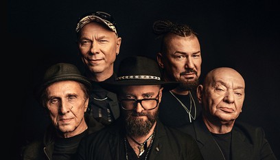 PERFECT & ŁUKASZ DRAPAŁA - KOCHAJ MNIE. 45 LAT NA ŚWIECIE