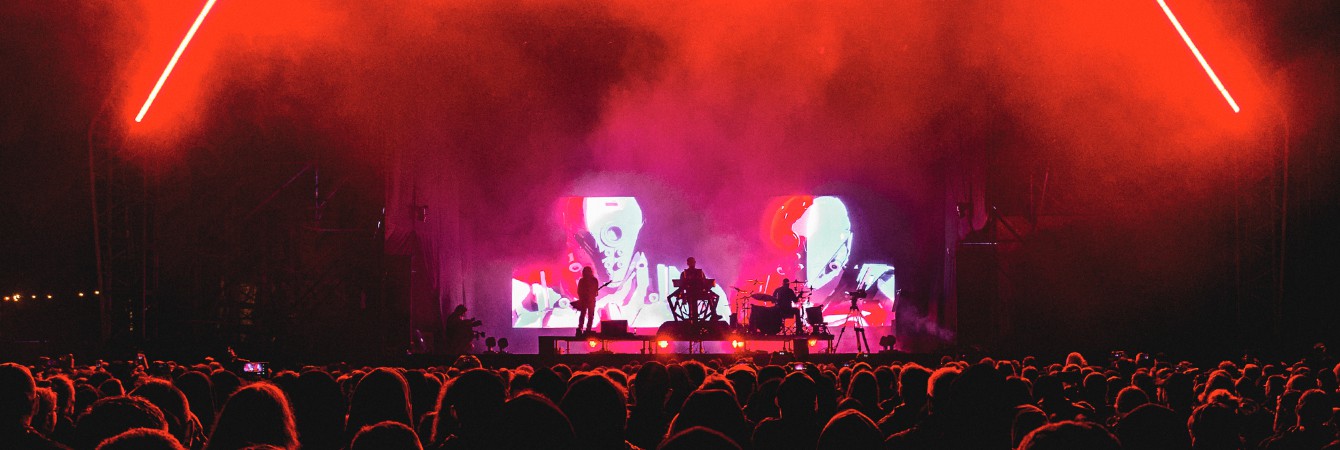 CARPENTER BRUT + Kittie + Violent Magic Orchestra