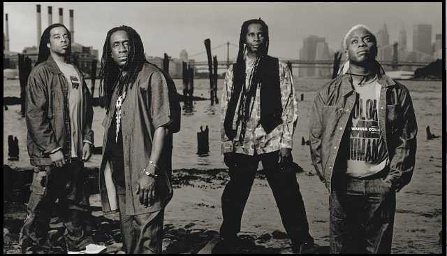 LIVING COLOUR
