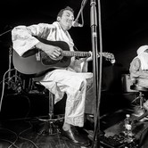 BOMBINO 2013-10-21