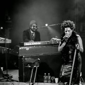 MACY GRAY 2015-02-25