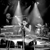 MACY GRAY 2015-02-25