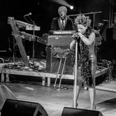 MACY GRAY 2015-02-25