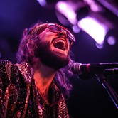 CRYSTAL FIGHTERS 2013-11-11