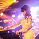 WHITE LIES 2013-11-20