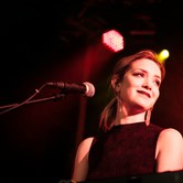 MARIA PESZEK 2015-03-08