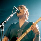 EDYTA BARTOSIEWICZ  2014-12-01