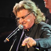 Zbigniew Wodecki With  Mitch & Mitch Orchestra and Choir - SOLD OUT! 2016-02-19