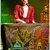 PATRICK WOLF 2011-04-06