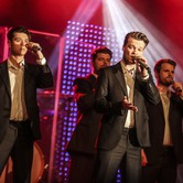 THE 12 TENORS 2014-04-04
