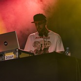 KALIBER 44 2016-04-22