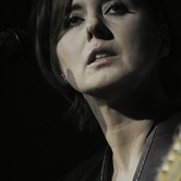 EDYTA BARTOSIEWICZ  2014-12-01