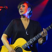 EDYTA BARTOSIEWICZ  2014-12-01