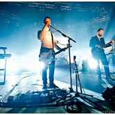 WHITE LIES  2011-03-05