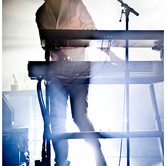 WHITE LIES  2011-03-05