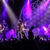 BRING ME THE HORIZON 2013-05-22
