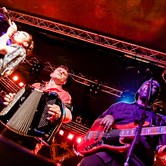 GOGOL BORDELLO 2009-12-08