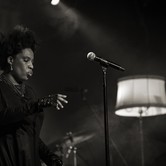 MACY GRAY 2017-03-07