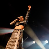 MERY SPOLSKY 2019-12-04