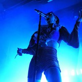 Charli XCX 2019-11-12