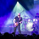 JOE SATRIANI 2023-04-11