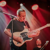 RAZ, DWA, TRZY - CZŁOWIEK CZASAMI SERCE OTWORZY 2023-04-23