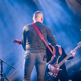 RAZ, DWA, TRZY - CZŁOWIEK CZASAMI SERCE OTWORZY 2023-04-23