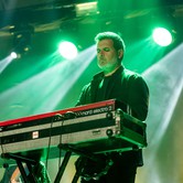 RAZ, DWA, TRZY - CZŁOWIEK CZASAMI SERCE OTWORZY 2023-04-23