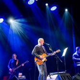 RAZ, DWA, TRZY - CZŁOWIEK CZASAMI SERCE OTWORZY 2023-04-23