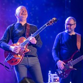 RAZ, DWA, TRZY - CZŁOWIEK CZASAMI SERCE OTWORZY 2023-04-23