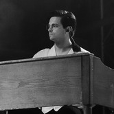 MUZYCZNY KAZIMIERZ: MROZU 2023-08-19