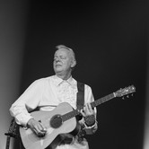 TOMMY EMMANUEL (WARSAW) 2023-11-15
