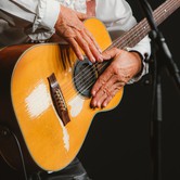 TOMMY EMMANUEL (WARSAW) 2023-11-15