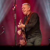 RAZ, DWA, TRZY 2025-04-13