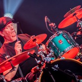 RAZ, DWA, TRZY 2026-03-29