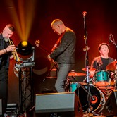 RAZ, DWA, TRZY 2026-03-29