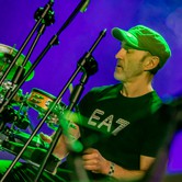 RAZ, DWA, TRZY 2026-03-29