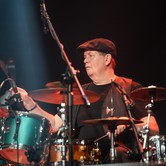 RAZ, DWA, TRZY 2026-03-29