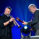 RAZ, DWA, TRZY 2026-03-29